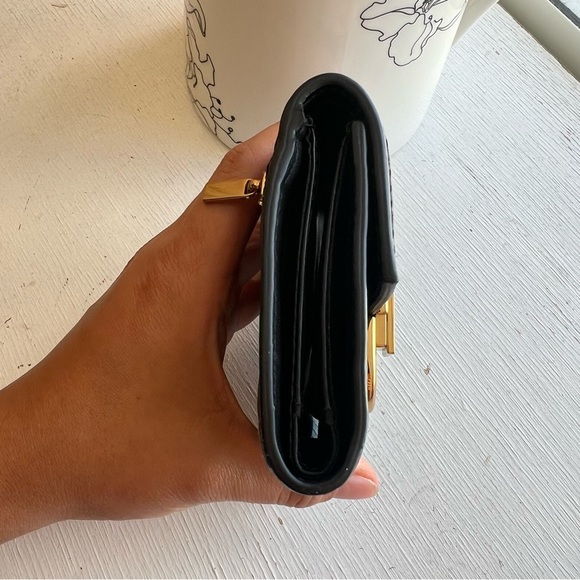 Brand New Avondale Trifold Fossil Leather Wallet new without tags - Picture 5 of 9